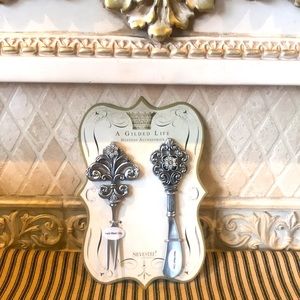 A Gilded Life Hostess 6” Accessories Set Silver